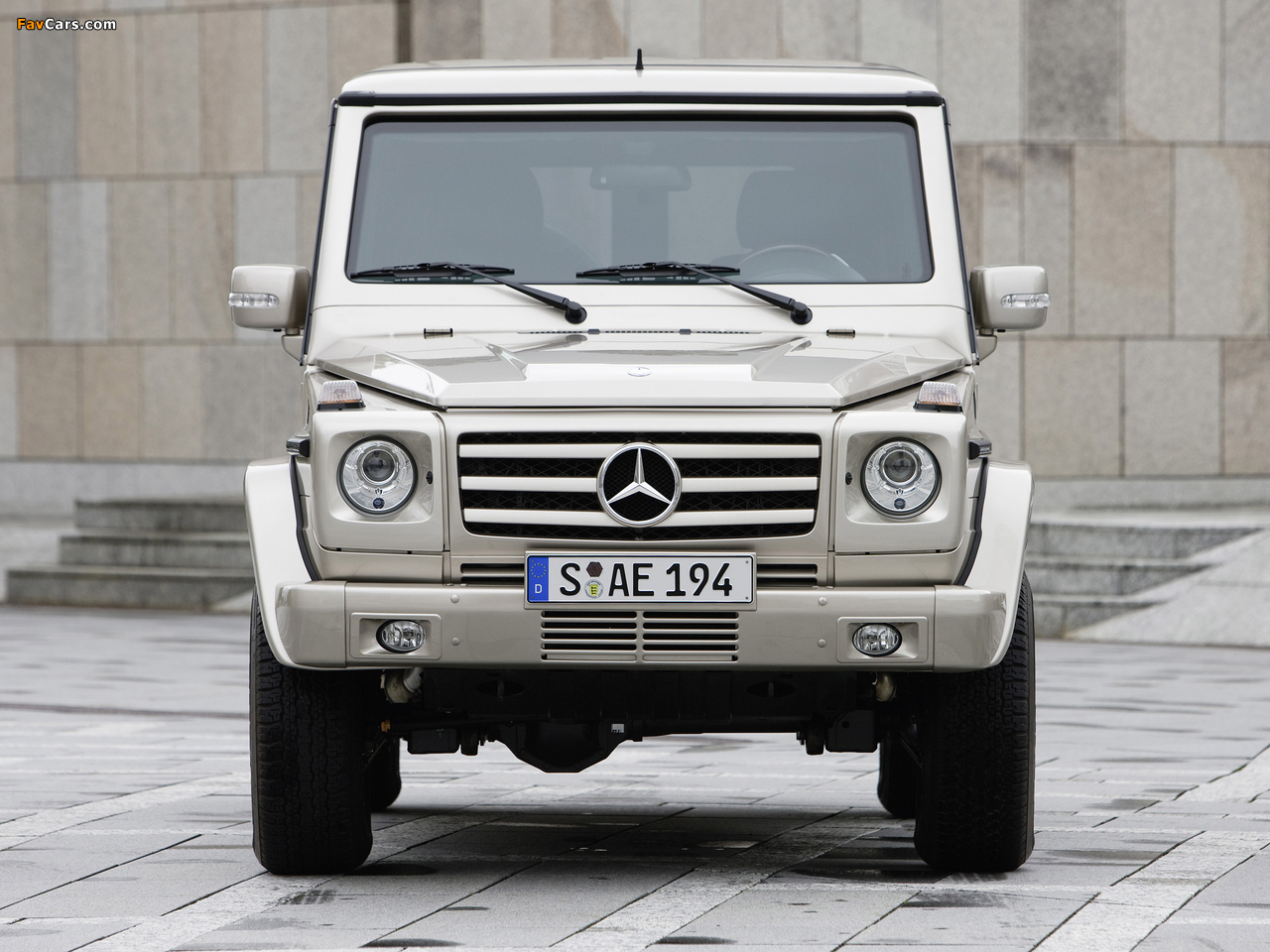 Photos of Mercedes-Benz G 500 Guard (W463) 2009–12 (1280 x 960)