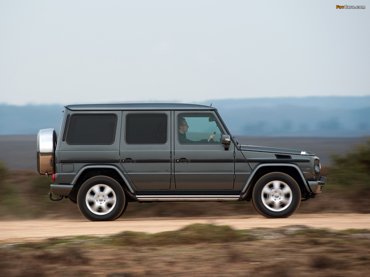 Photos of Mercedes-Benz G 350 BlueTec UK-spec (W463) 2010–12 (1280 x 960)