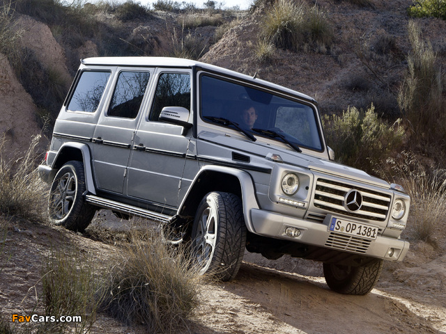 Photos of Mercedes-Benz G 350 BlueTec (W463) 2012 (640 x 480)