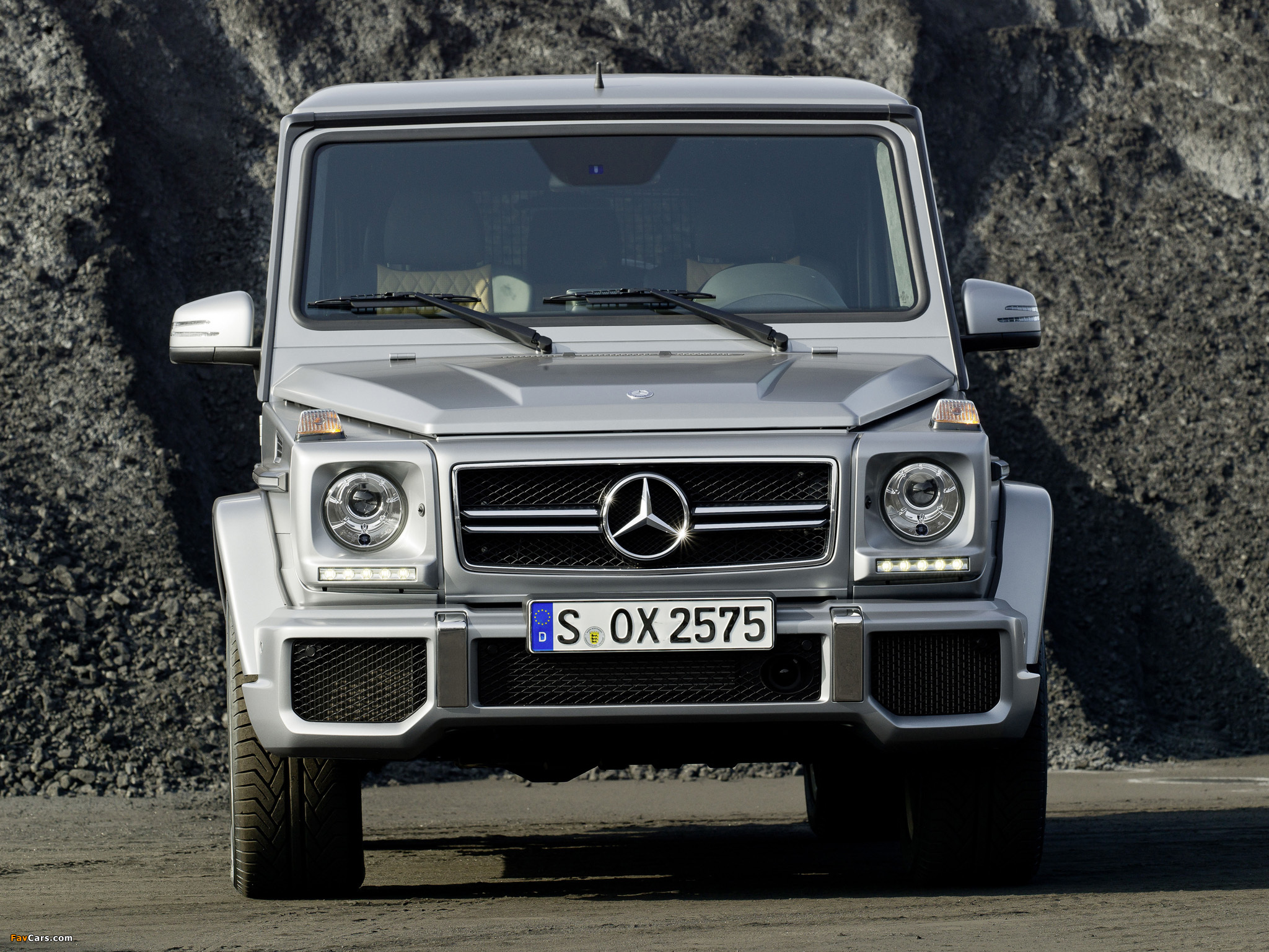 Photos of Mercedes-Benz G 63 AMG (W463) 2012 (2048 x 1536)