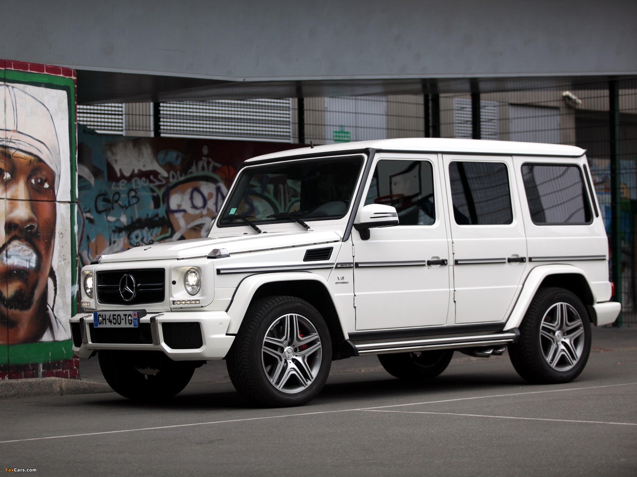 Photos of Mercedes-Benz G 63 AMG (W463) 2012 (2048 x 1536)