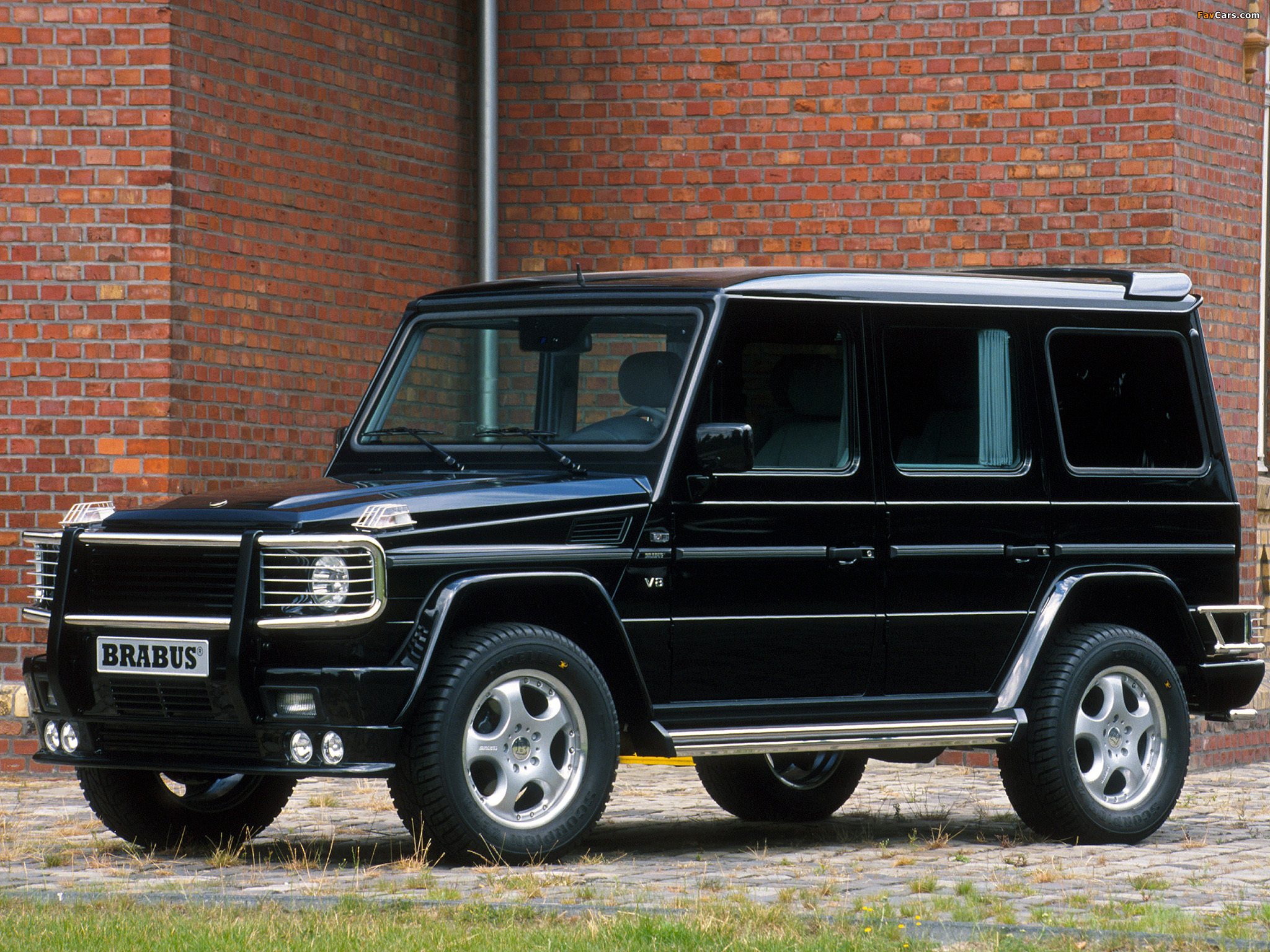 Photos of Brabus Mercedes-Benz G-Klasse 5-door (W463) (2048 x 1536)