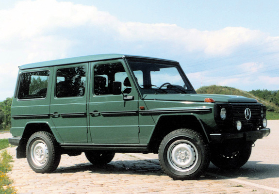 Pictures of Mercedes-Benz G-Klasse LWB (W461) 1992–97