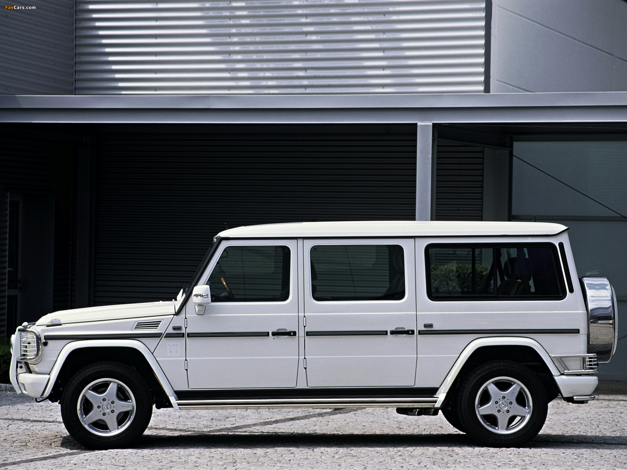 Pictures of Mercedes-Benz G 55 XXL AMG (W463) 2004 (2048 x 1536)