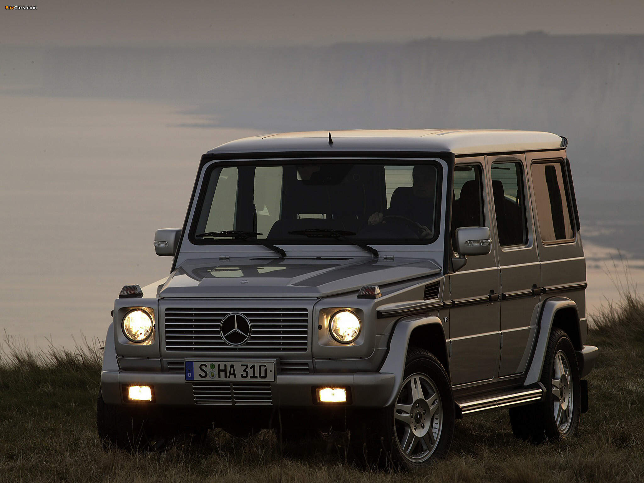 Pictures of Mercedes-Benz G 500 (W463) 2006–08 (2048 x 1536)