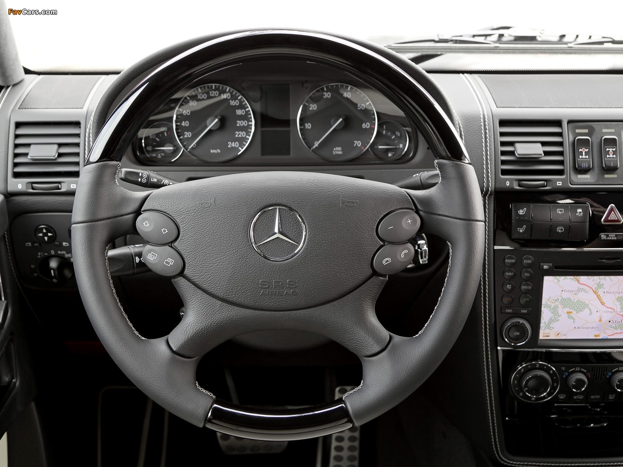 Pictures of Mercedes-Benz G 500 Edition Select (W463) 2011 (1280 x 960)