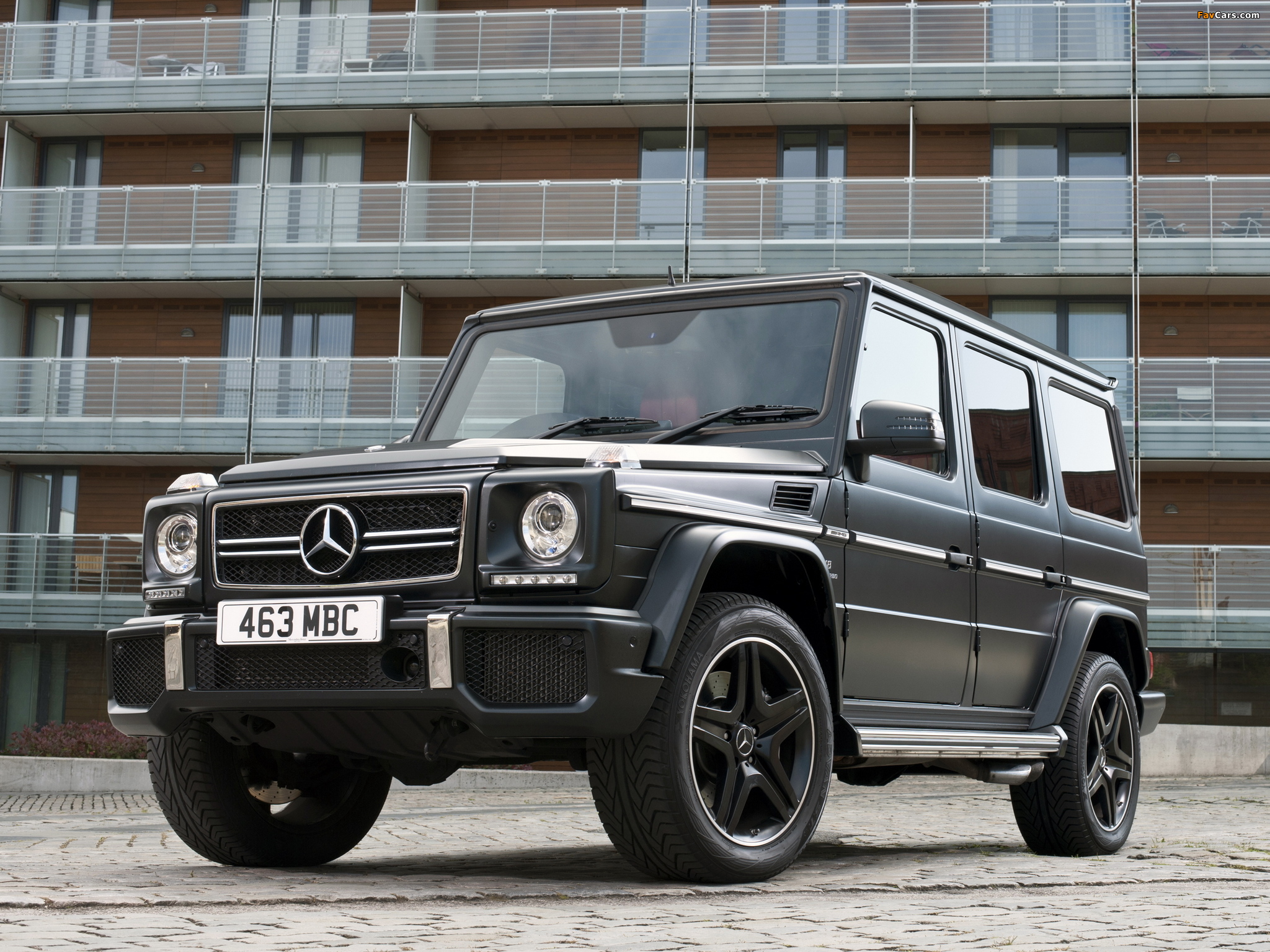 Pictures of Mercedes-Benz G 63 AMG UK-spec (W463) 2012 (2048 x 1536)