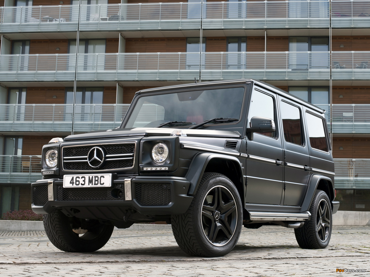 Pictures of Mercedes-Benz G 63 AMG UK-spec (W463) 2012 (1280 x 960)
