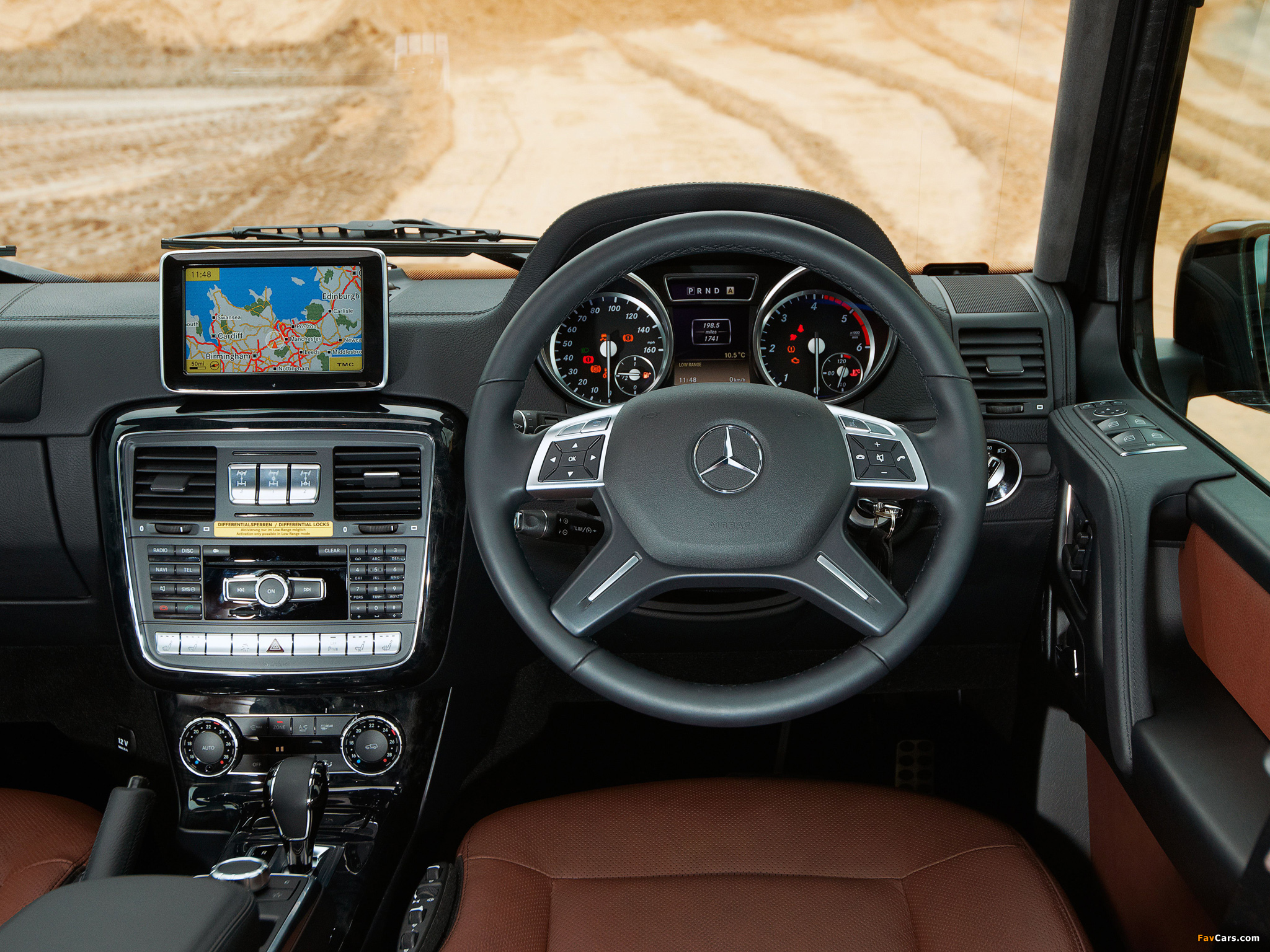 Pictures of Mercedes-Benz G 350 BlueTec UK-spec (W463) 2012 (2048 x 1536)