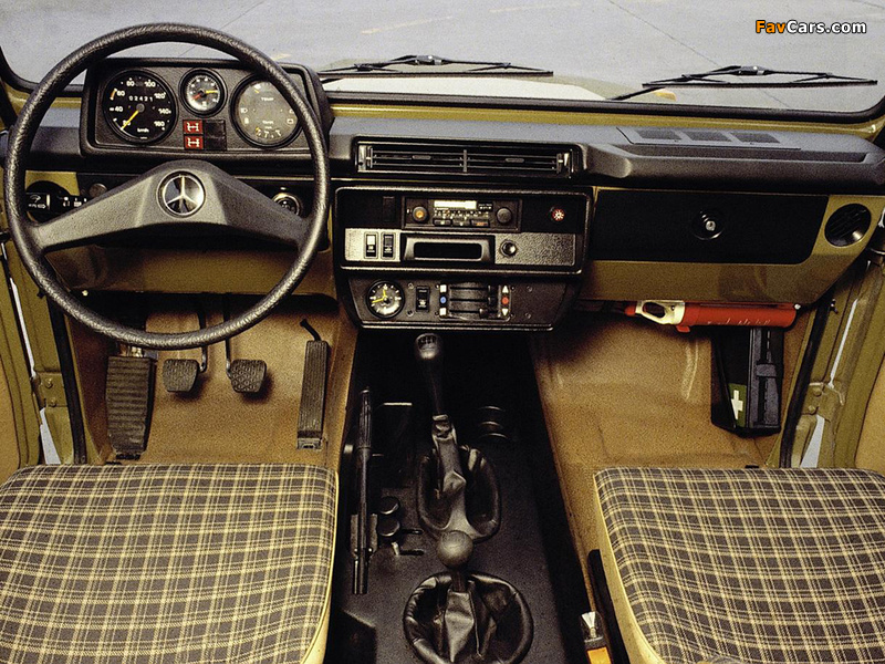 Mercedes-Benz 240 GD SWB (W460) 1979–87 wallpapers (800 x 600)