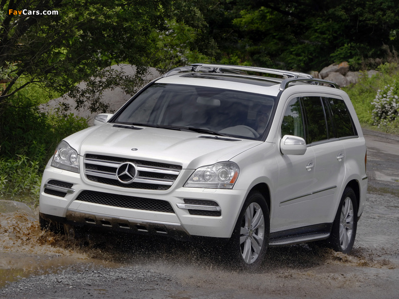 Images of Mercedes-Benz GL 350 BlueTec US-spec (X164) 2009–12 (800 x 600)