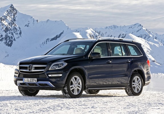 Images of Mercedes-Benz GL 500 BlueEfficiency (X166) 2012