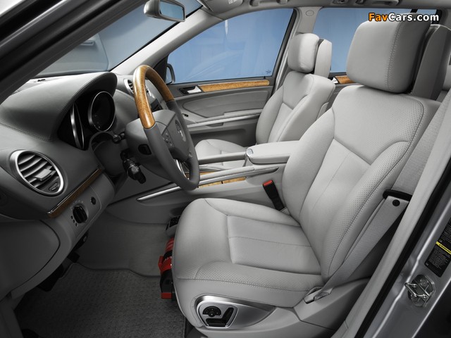 Images of Mercedes-Benz GL-Klasse (640 x 480)