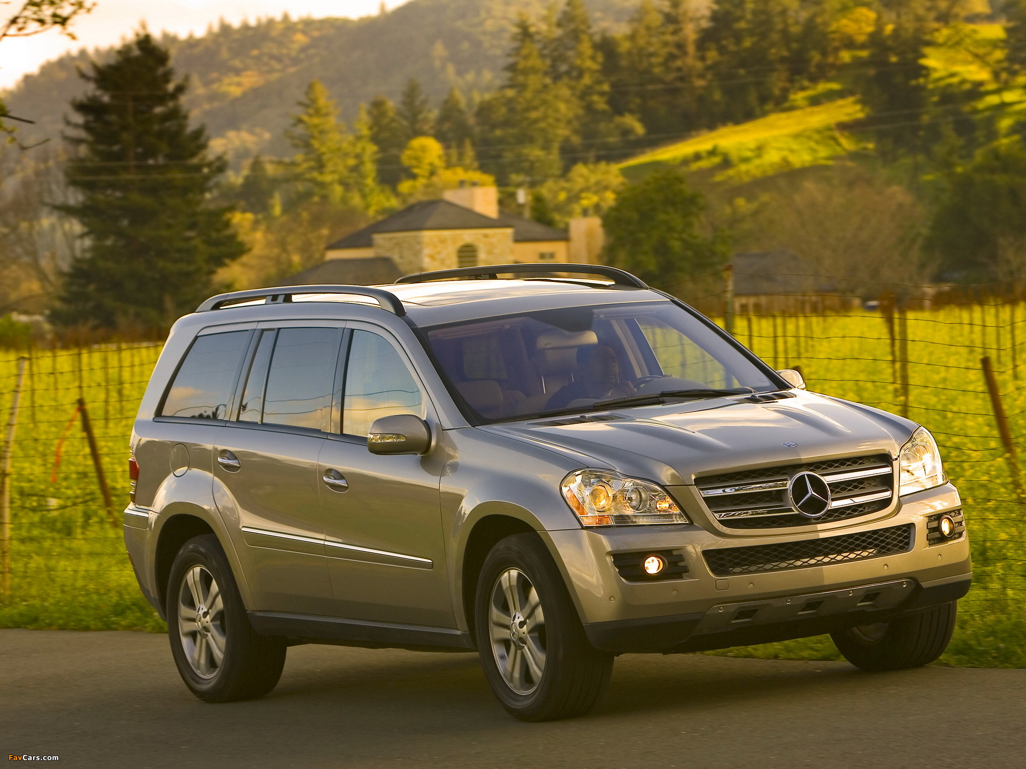 Mercedes-Benz GL 450 US-spec (X164) 2006–09 images (2048 x 1536)