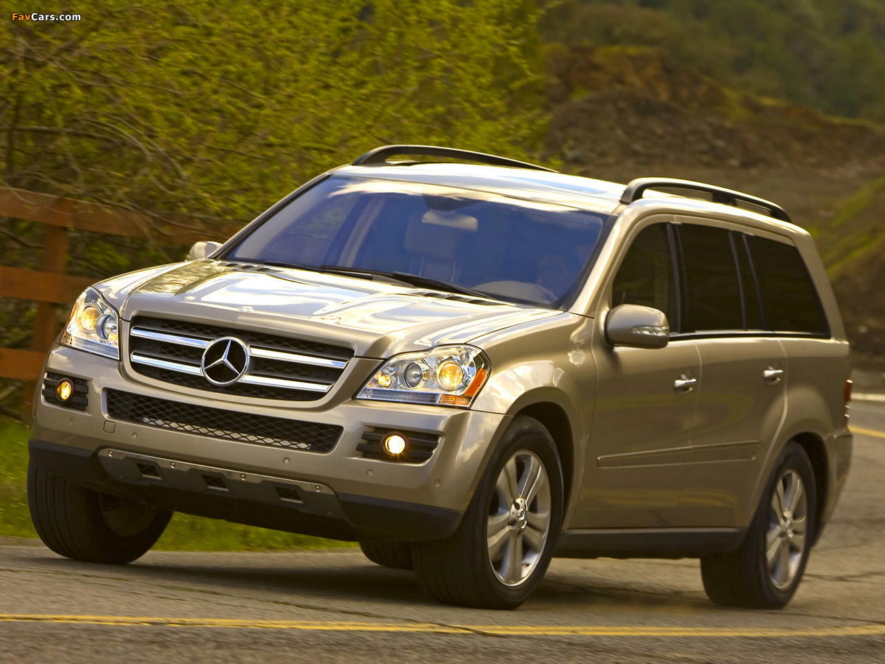 Mercedes-Benz GL 450 US-spec (X164) 2006–09 wallpapers (1280 x 960)