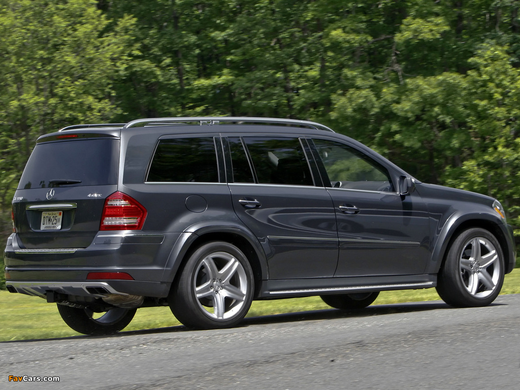 Mercedes-Benz GL 550 US-spec (X164) 2009–12 images (1024 x 768)