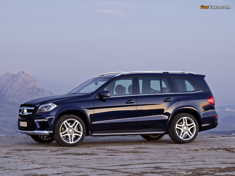 Mercedes-Benz GL 350 BlueTec AMG Sports Package (X166) 2012 images (800 x 600)