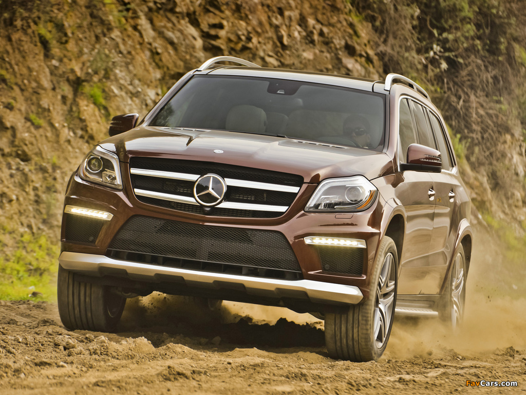 Mercedes-Benz GL 63 AMG US-spec (X166) 2012 images (1024 x 768)