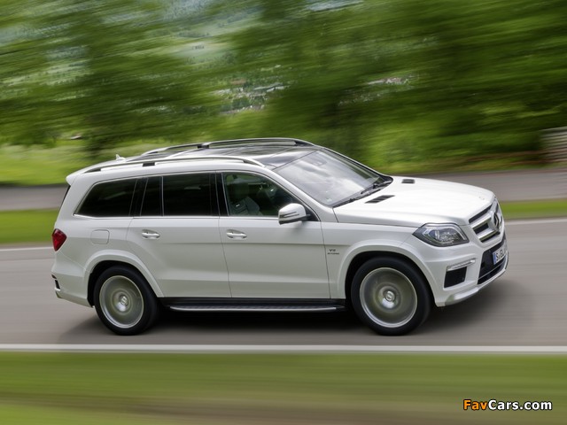 Mercedes-Benz GL 63 AMG (X166) 2012 pictures (640 x 480)