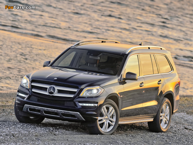 Mercedes-Benz GL 450 US-spec (X166) 2012 pictures (640 x 480)