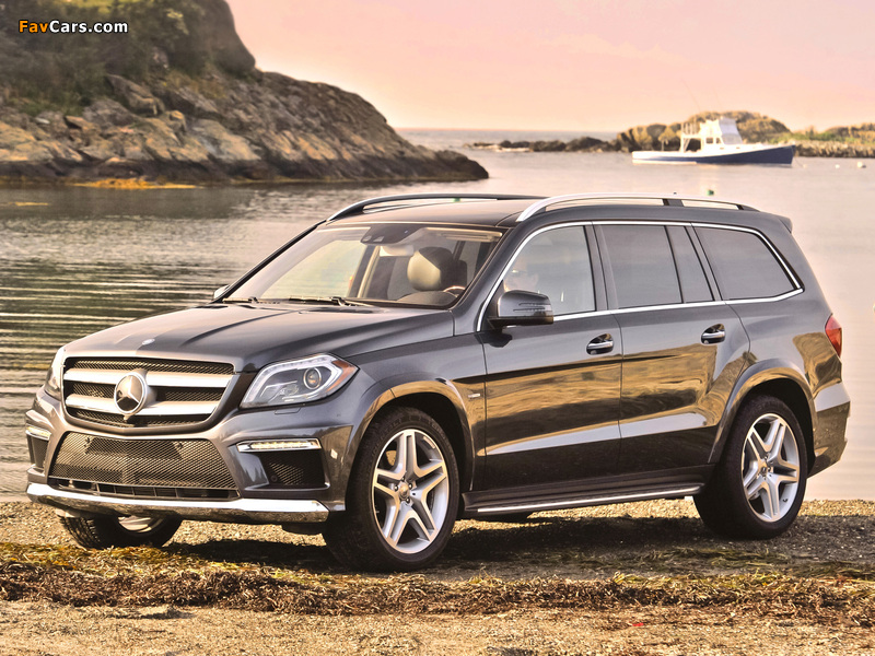 Mercedes-Benz GL 550 AMG Sports Package (X166) 2012 wallpapers (800 x 600)