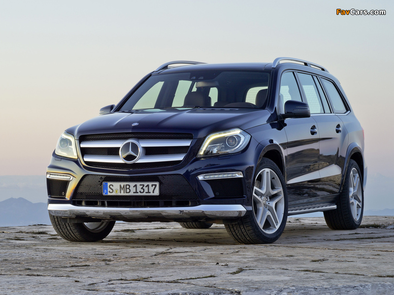 Mercedes-Benz GL 350 BlueTec AMG Sports Package (X166) 2012 wallpapers (800 x 600)
