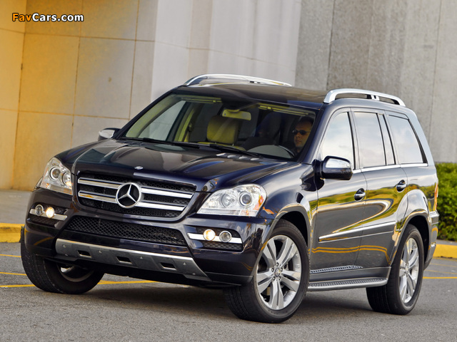 Photos of Mercedes-Benz GL 450 US-spec (X164) 2009–12 (640 x 480)