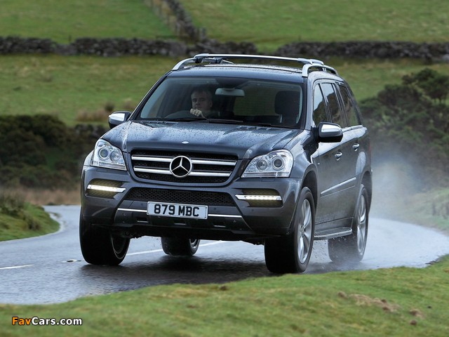 Photos of Mercedes-Benz GL 350 CDI UK-spec (X164) 2009–12 (640 x 480)