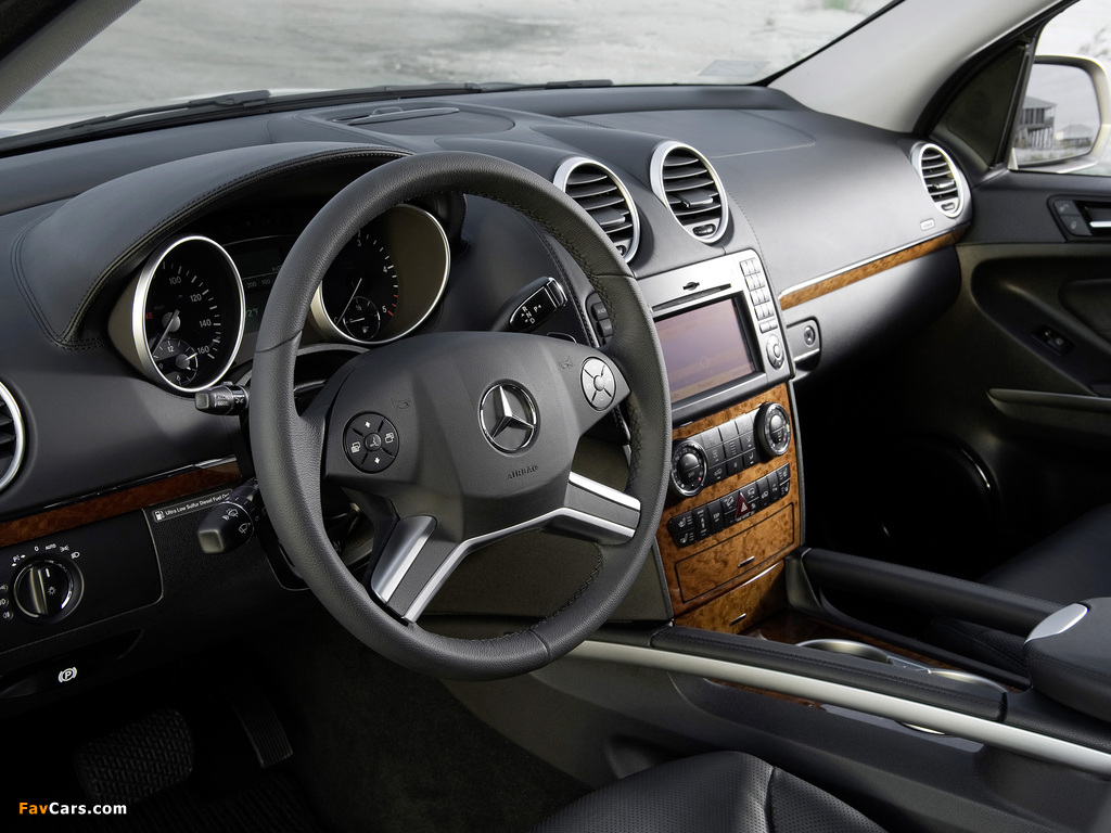 Pictures of Mercedes-Benz GL 320 BlueTec (X164) 2008–09 (1024 x 768)