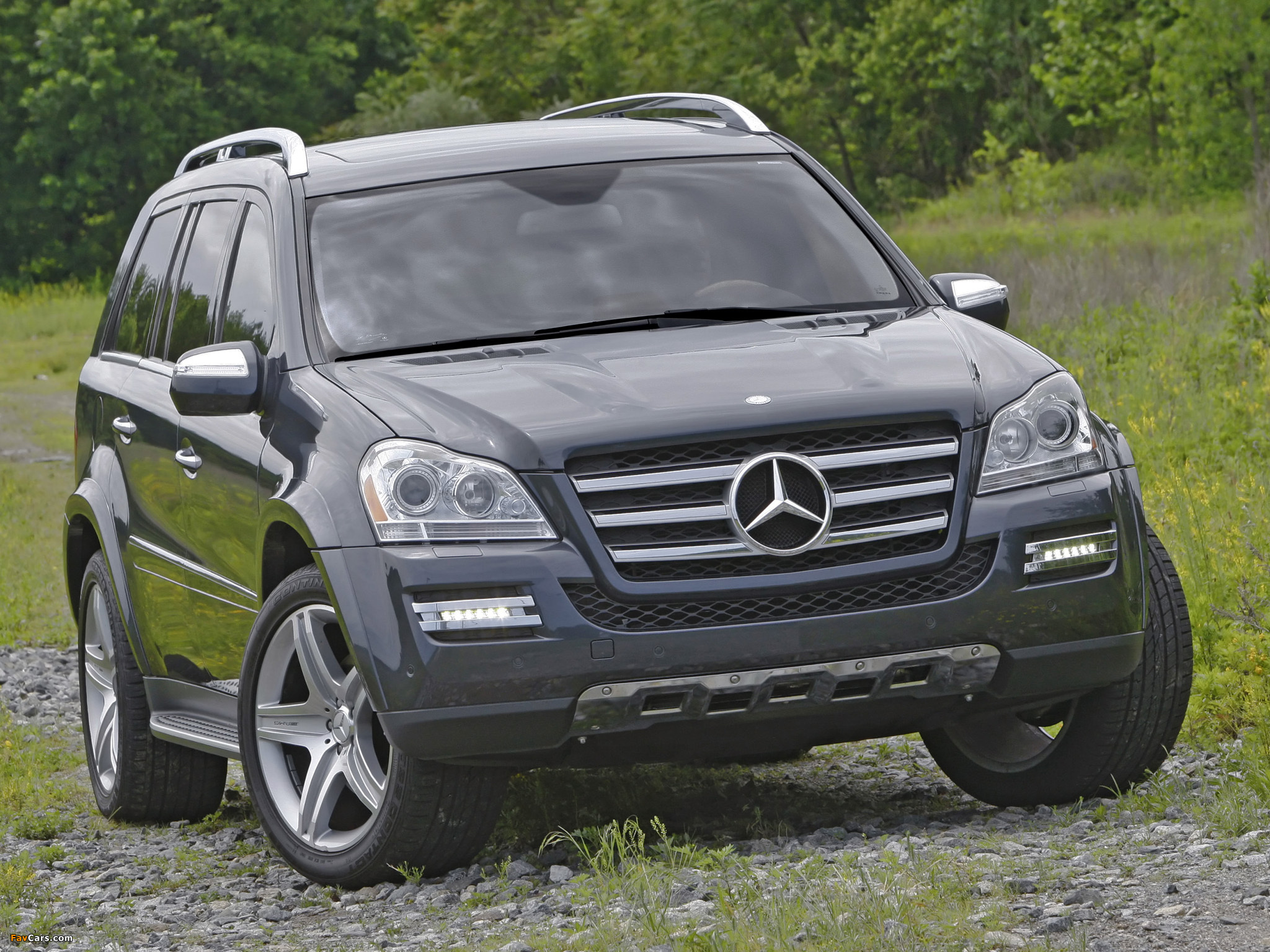Pictures of Mercedes-Benz GL 550 US-spec (X164) 2009–12 (2048 x 1536)