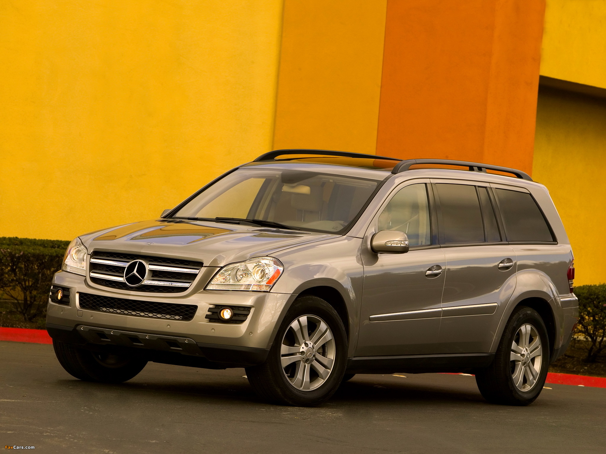 Mercedes-Benz GL 450 US-spec (X164) 2006–09 wallpapers (2048 x 1536)