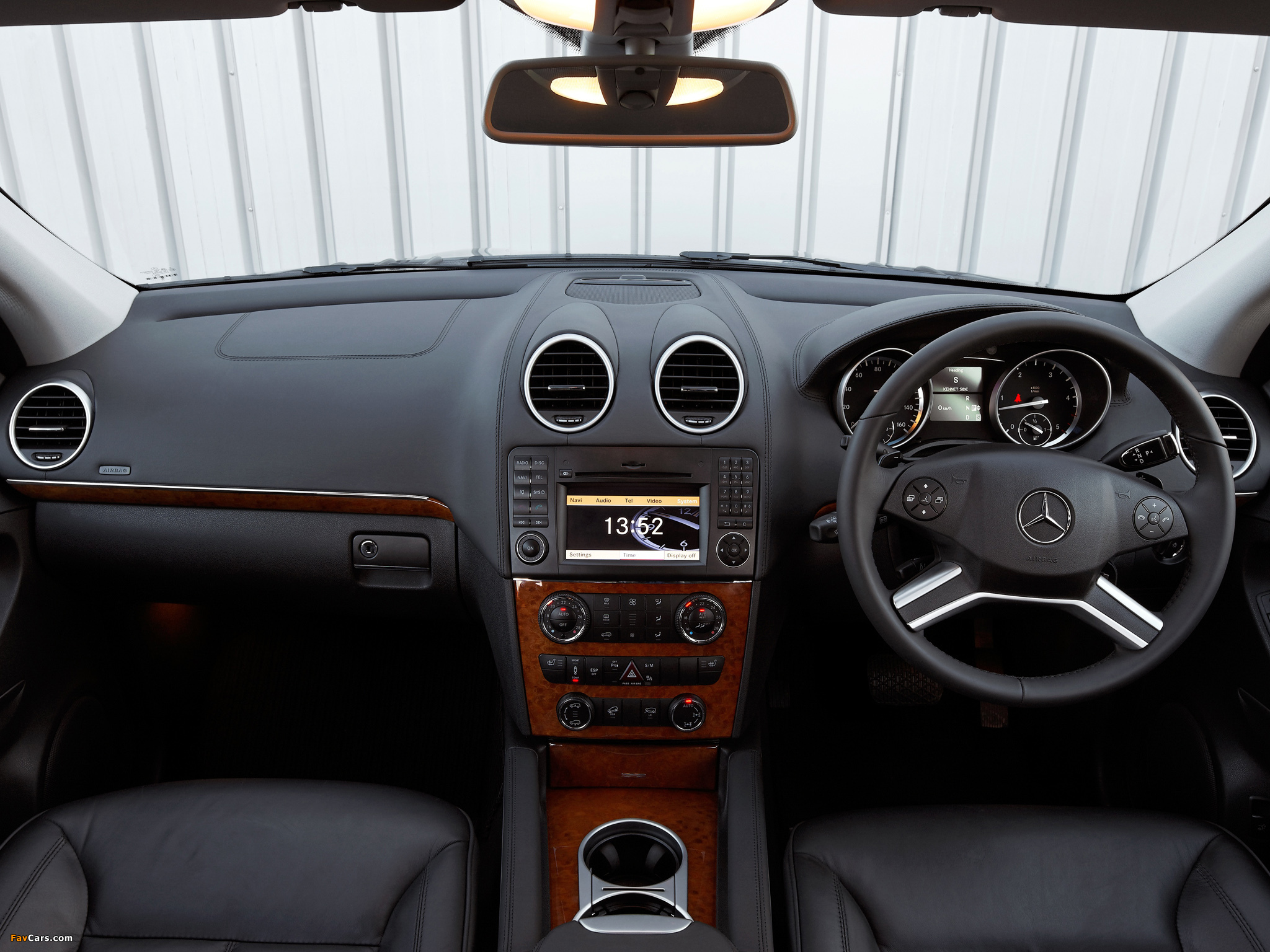 Mercedes-Benz GL 350 CDI UK-spec (X164) 2009–12 wallpapers (2048 x 1536)