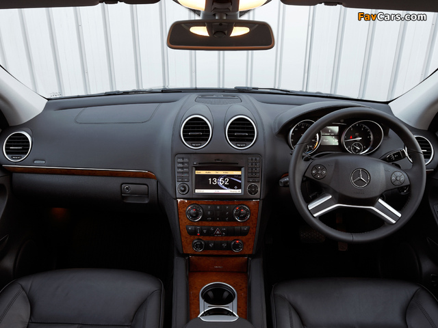 Mercedes-Benz GL 350 CDI UK-spec (X164) 2009–12 wallpapers (640 x 480)