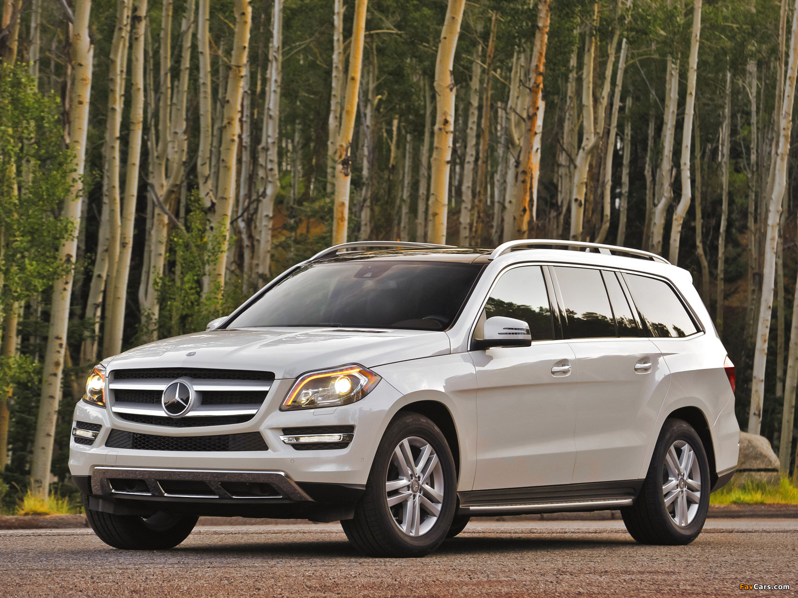 Mercedes-Benz GL 350 BlueTec US-spec (X166) 2012 wallpapers (1600 x 1200)