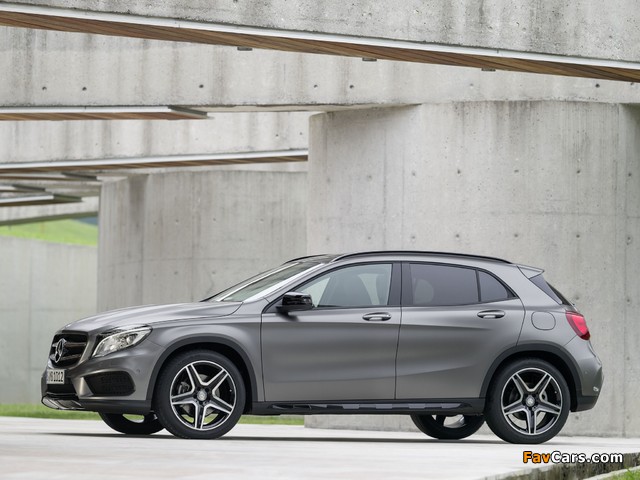 Images of Mercedes-Benz GLA 250 4MATIC AMG Sport Package (X156) 2014 (640 x 480)