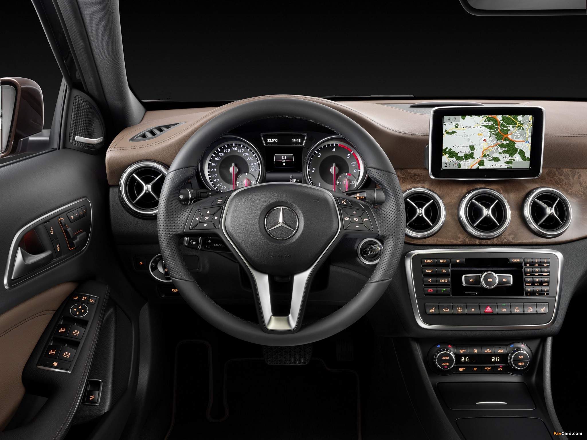 Mercedes-Benz GLA 220 CDI 4MATIC (X156) 2014 images (2048 x 1536)