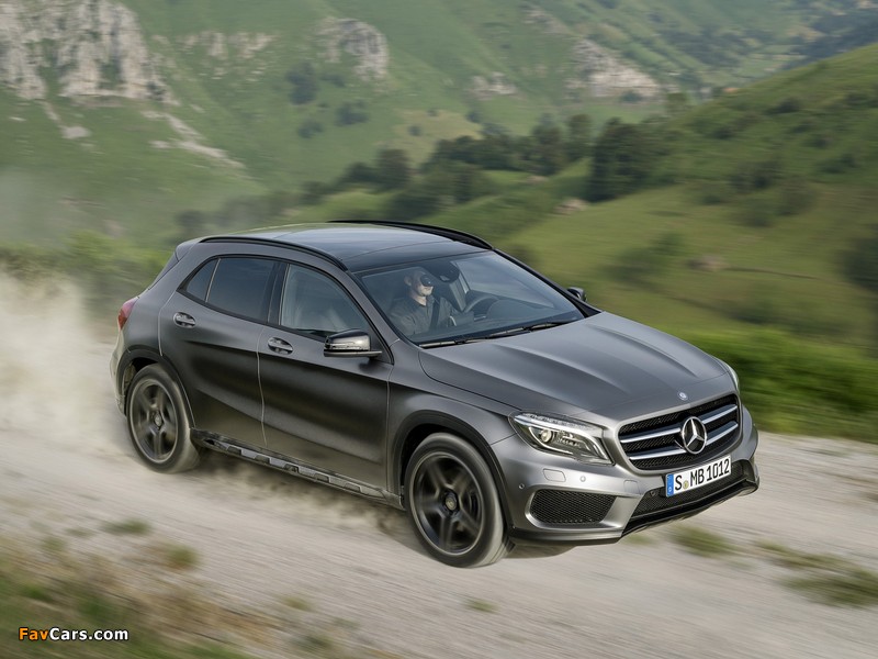 Mercedes-Benz GLA 250 4MATIC AMG Sport Package (X156) 2014 images (800 x 600)