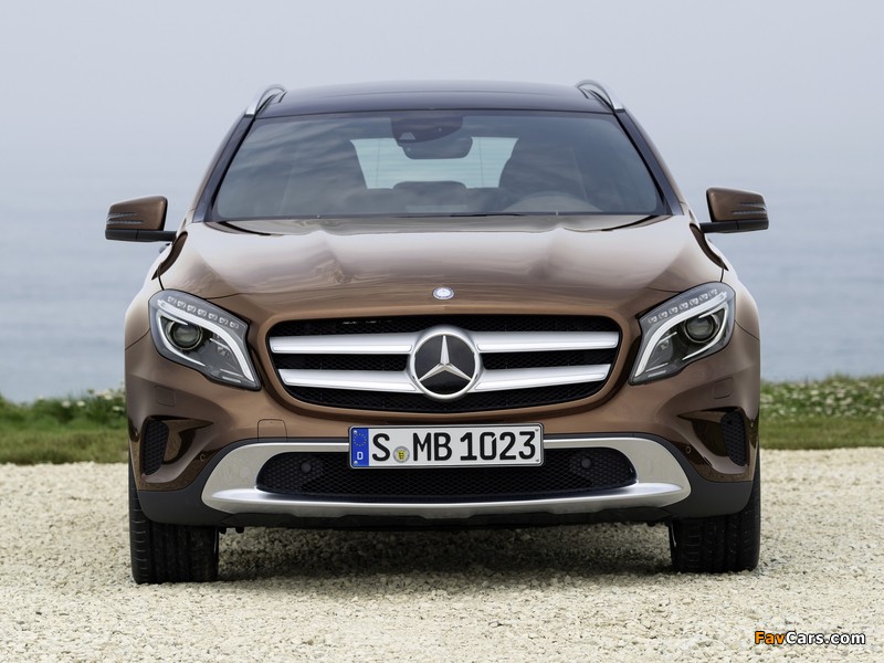 Mercedes-Benz GLA 220 CDI 4MATIC (X156) 2014 pictures (800 x 600)