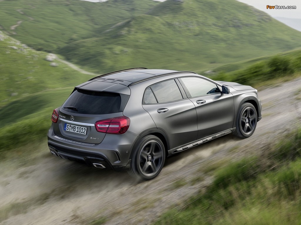 Photos of Mercedes-Benz GLA 250 4MATIC AMG Sport Package (X156) 2014 (1024 x 768)