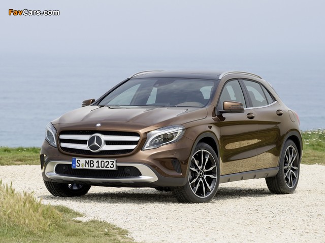 Pictures of Mercedes-Benz GLA 220 CDI 4MATIC (X156) 2014 (640 x 480)