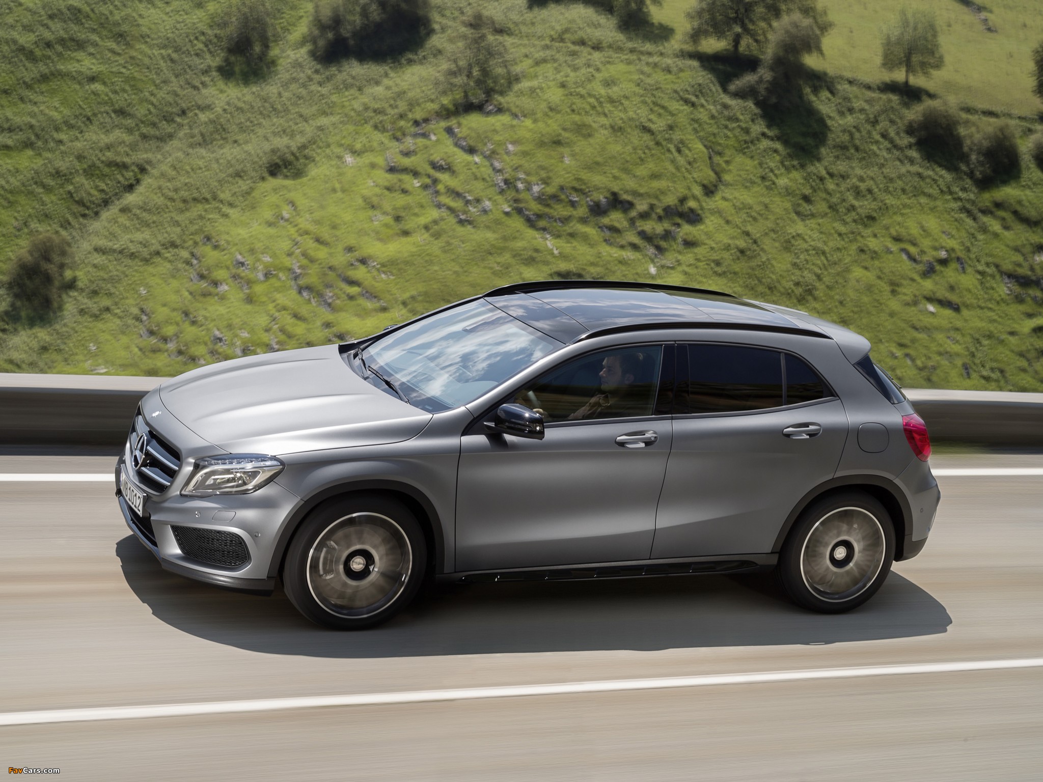 Mercedes-Benz GLA 250 4MATIC AMG Sport Package (X156) 2014 wallpapers (2048 x 1536)