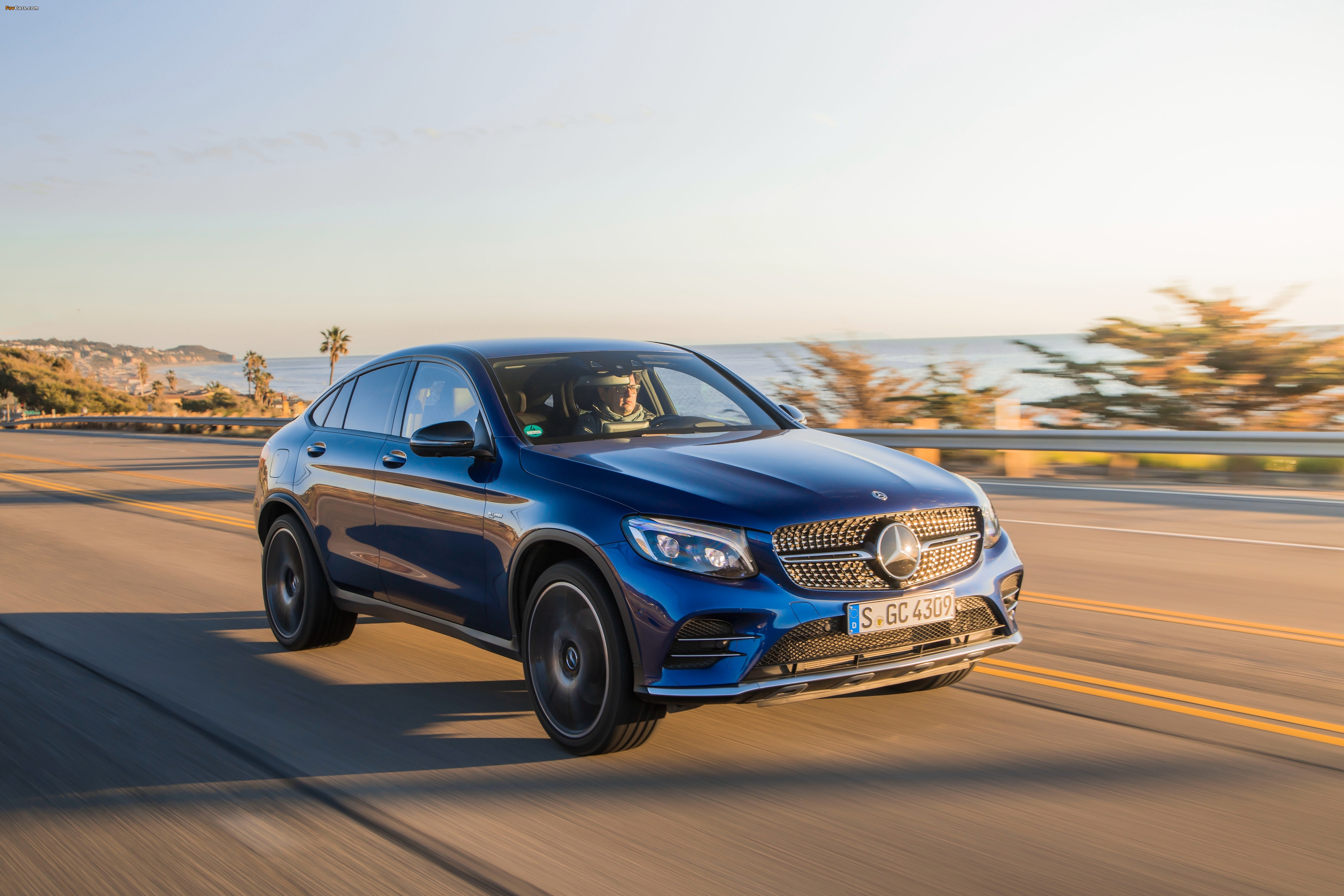 Mercedes-AMG GLC 43 4MATIC Coupé (C253) 2016 images (4096 x 2731)