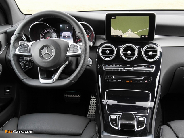 Pictures of Mercedes-Benz GLC 250 4MATIC AMG Line (X253) 2015 (640 x 480)