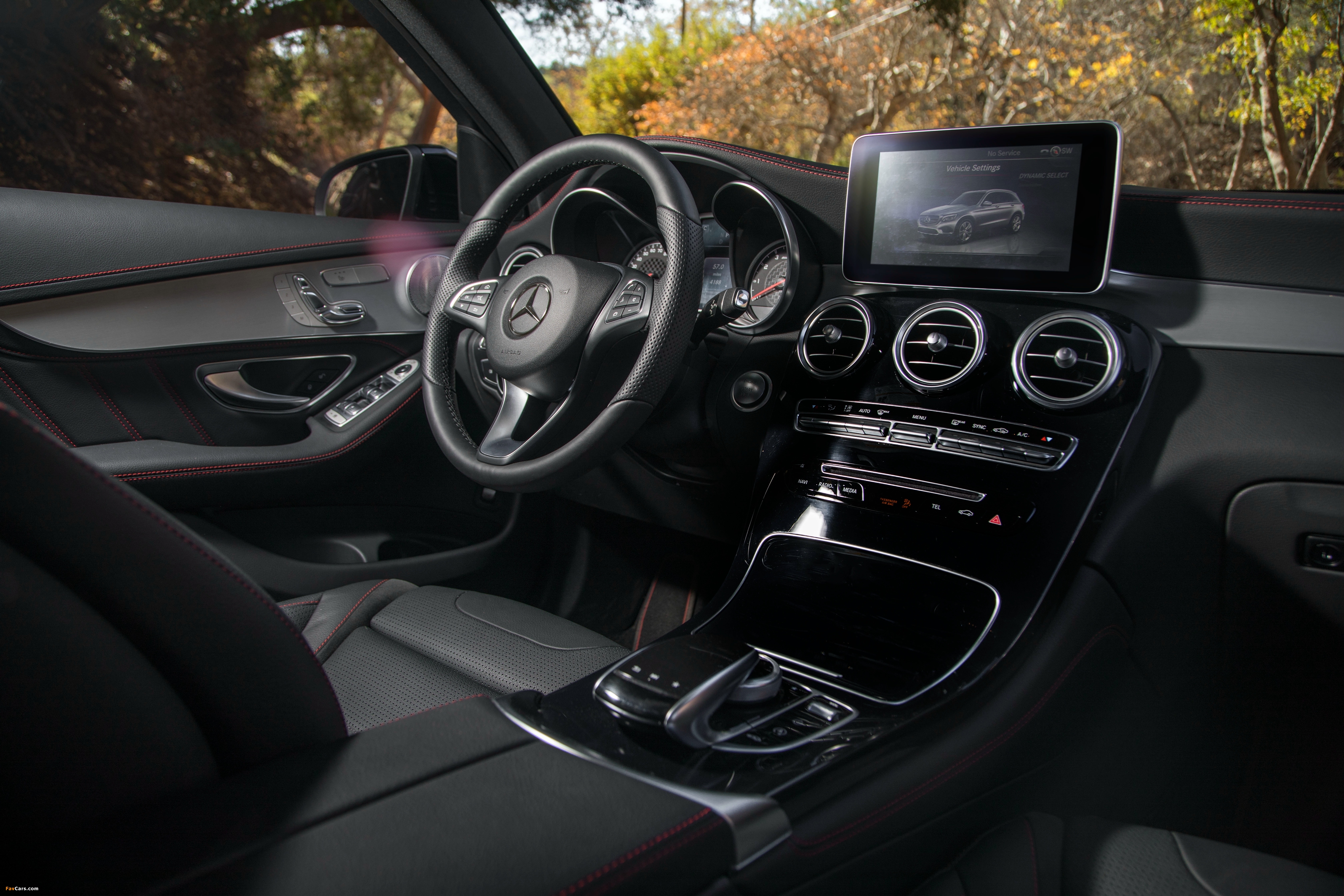 Pictures of Mercedes-AMG GLC 43 4MATIC North America (X253) 2016 (4096 x 2731)