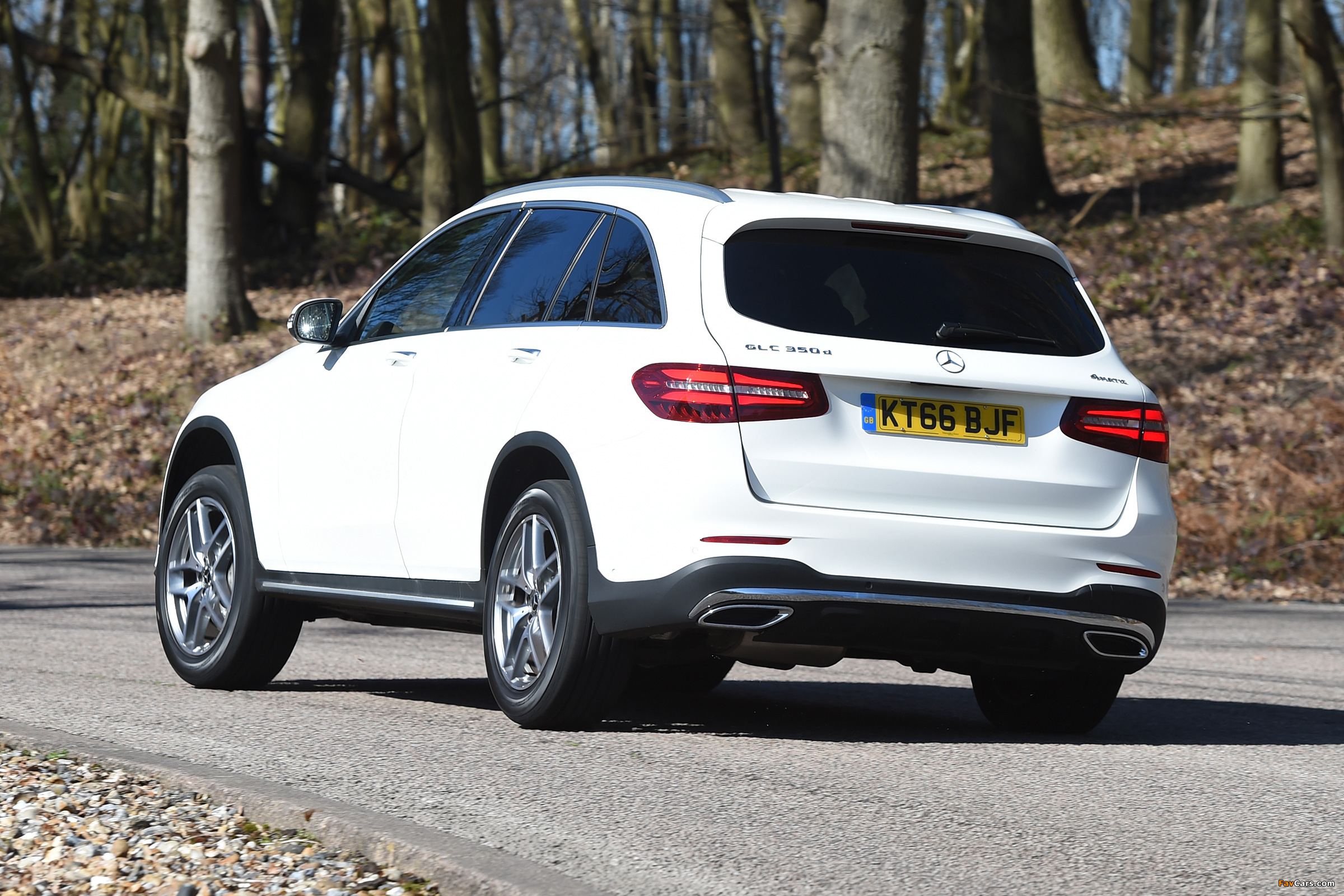 Pictures of Mercedes-Benz GLC 350 d 4MATIC AMG Line UK-spec (X253) 2016 (2400 x 1600)