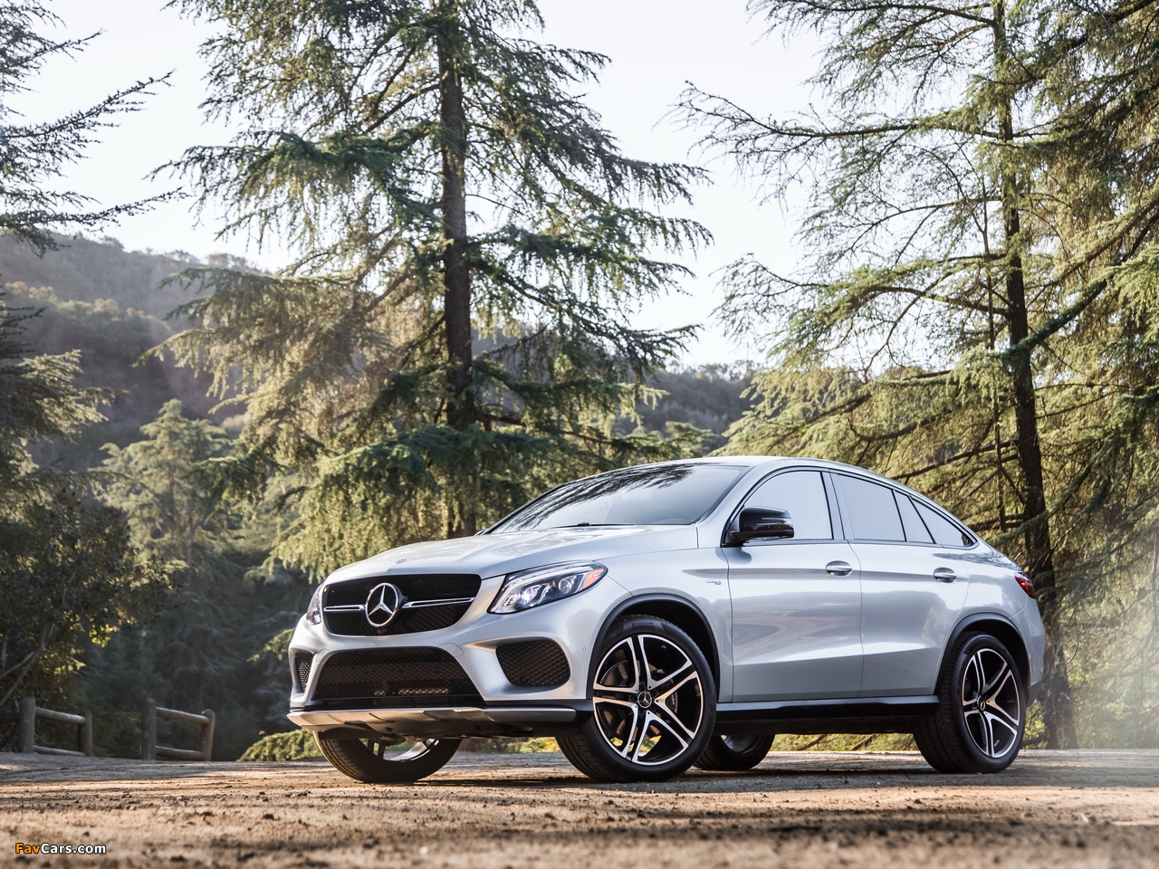 Mercedes-AMG GLE 43 4MATIC Coupé North America (C292) 2016 photos (1280 x 960)