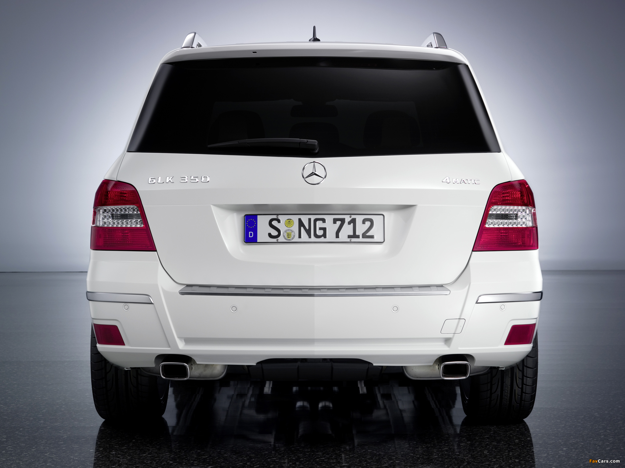 Images of Mercedes-Benz GLK 350 (X204) 2008–12 (2048 x 1536)