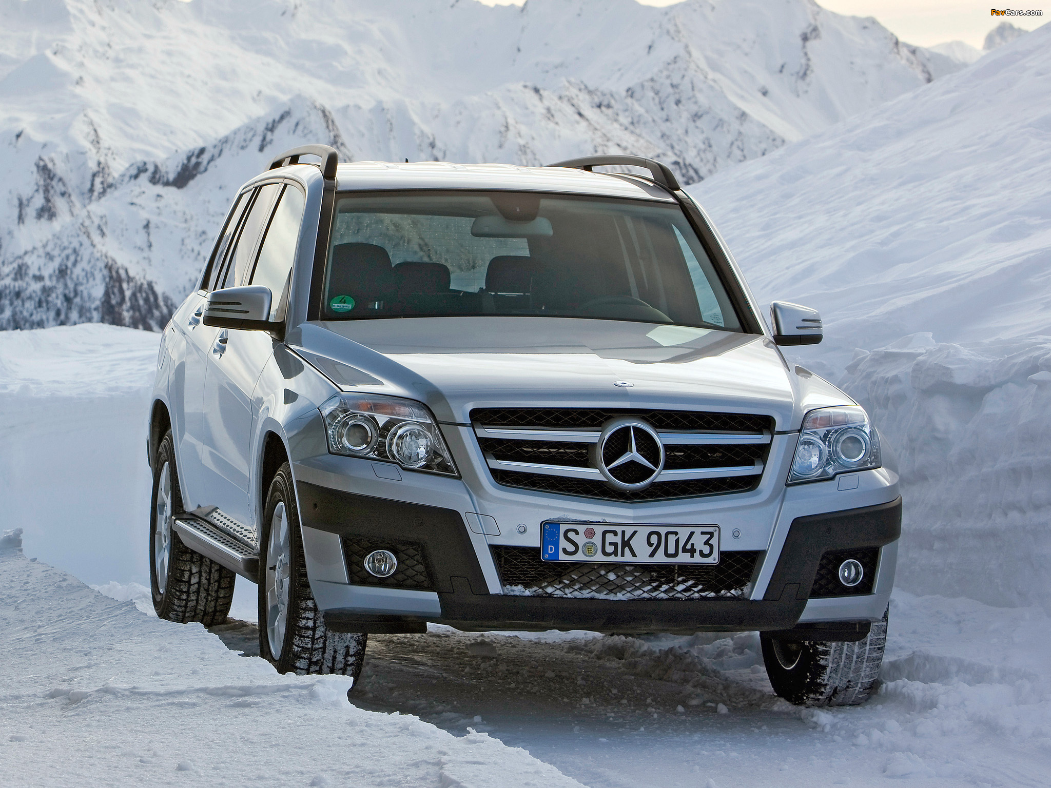 Images of Mercedes-Benz GLK 220 CDI (X204) 2008–12 (2048 x 1536)