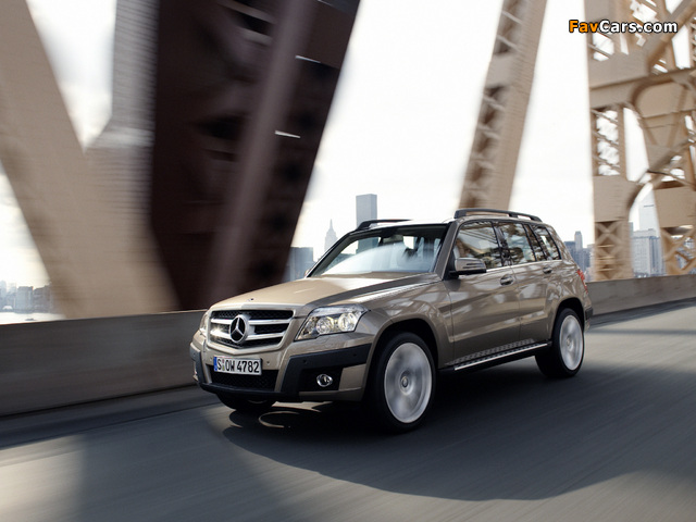 Images of Mercedes-Benz GLK 320 CDI Off-road Package (X204) 2008–12 (640 x 480)