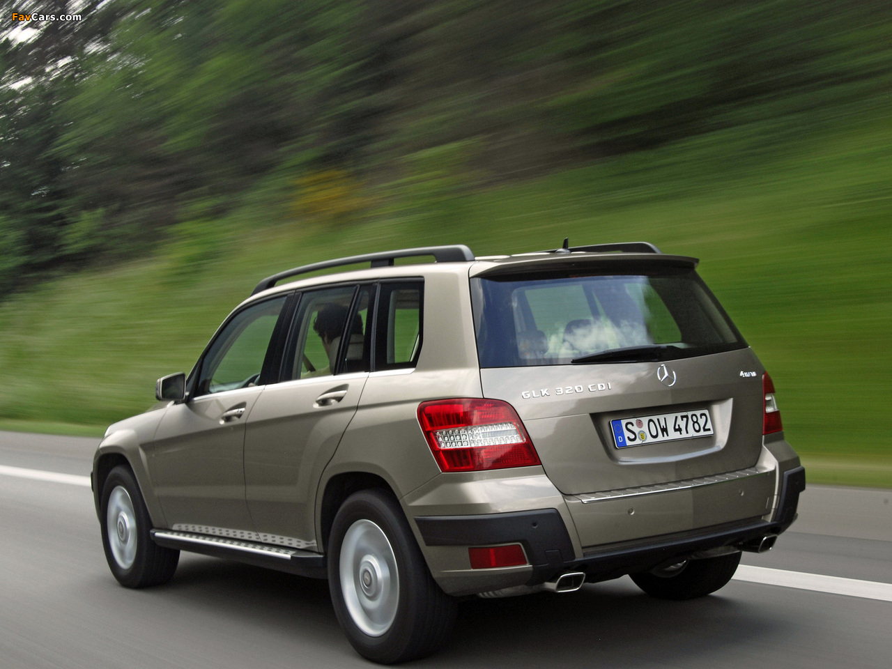 Images of Mercedes-Benz GLK 320 CDI Off-road Package (X204) 2008–12 (1280 x 960)